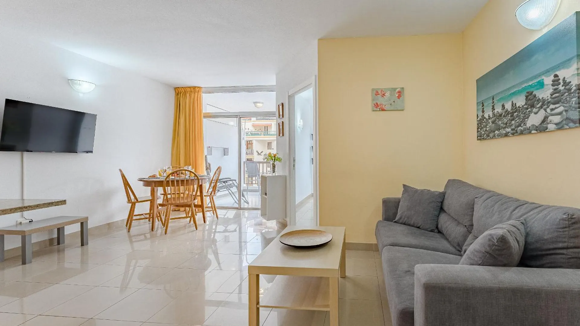Apartment Just 2Min To Beach Loscristianos Los Cristianos